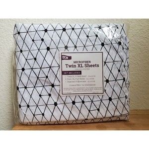 Twin XL Bedsheets Set Microfiber OCM College Dorm Geometric NWT w/Flaw